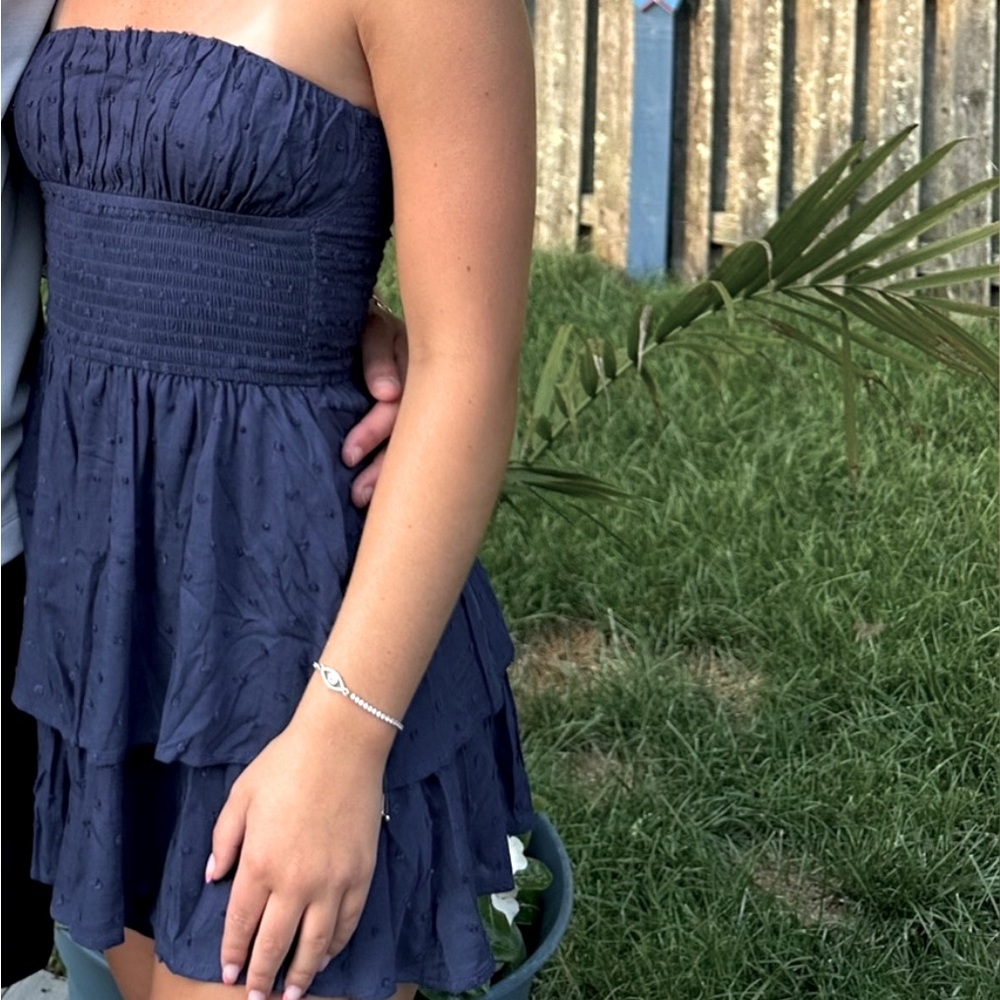 Sky to Moon romper, Size S, Color Navy. Good condition.